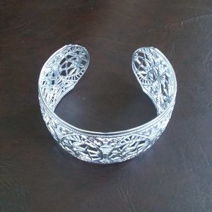 Vintage cuff bracelet